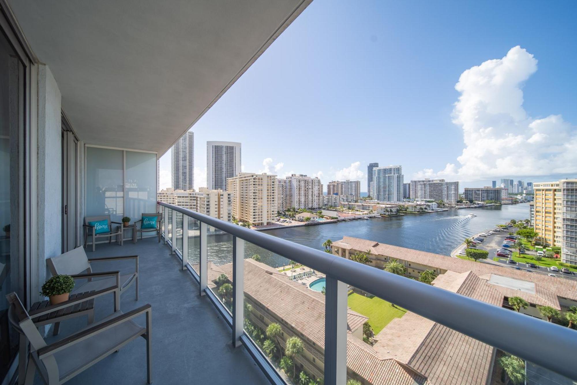 Beachwalk 1B-1B Apmt Amazing View 12A Hallandale Beach Luaran gambar